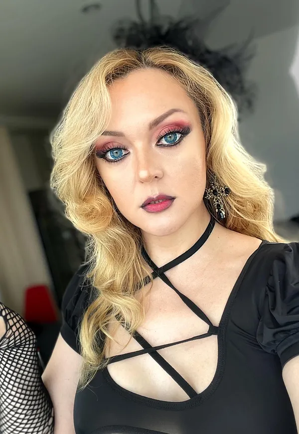 Misterss Kira's photo 4