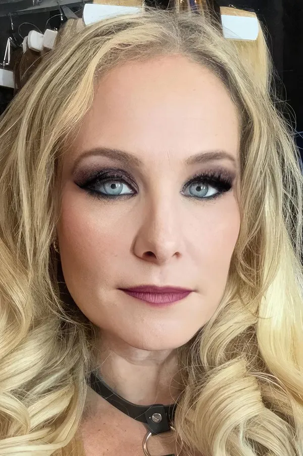 Mistress Kora Bell's photo 5