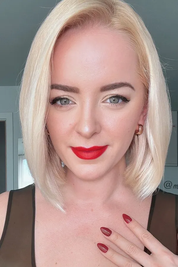 Mistress Sandra's photo 3