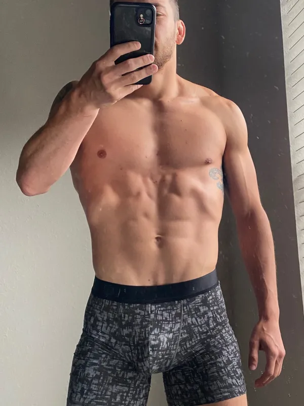 MnKyMnX's BabeWiki Profile