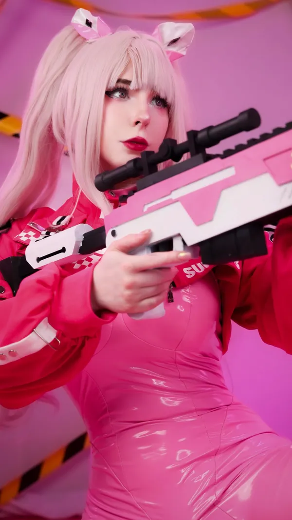 MollyRedWolf's BabeWiki Profile