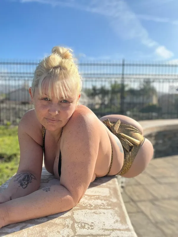 Mona Leesa's photo 2