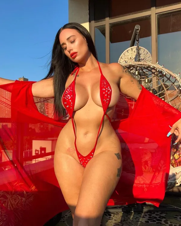 moneybirdette's photo 6