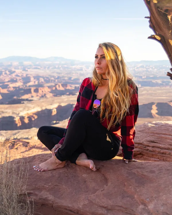 Moody Feet's photo 4