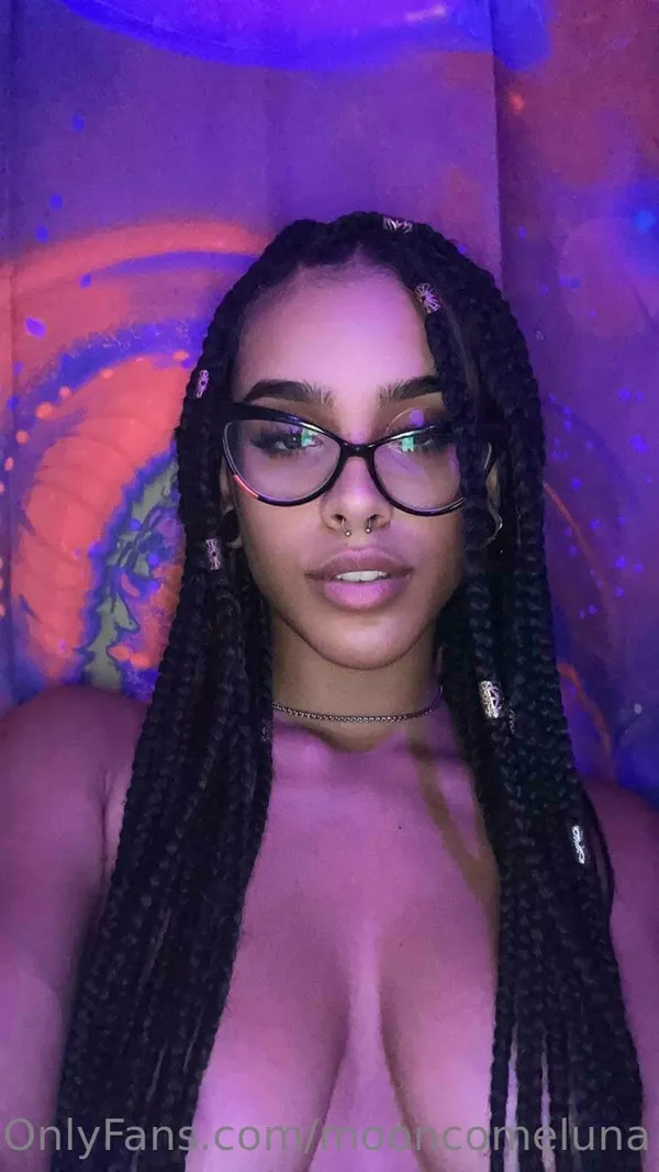 Moon Micheli's photo 4