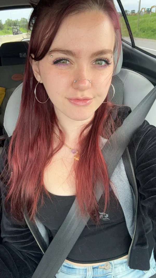 Mouse's BabeWiki Profile