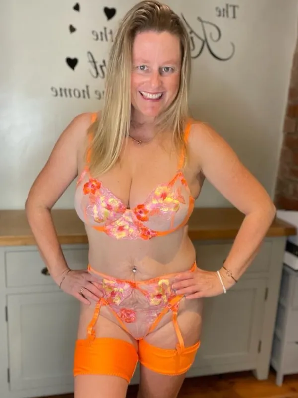 Mrs. Marie X's photo 5