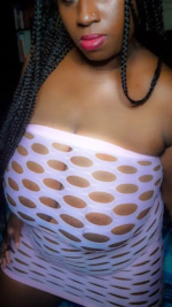 MrsVixxxenBBW's BabeWiki Profile