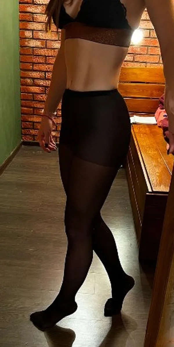 MyRedFoxGirl's photo 5