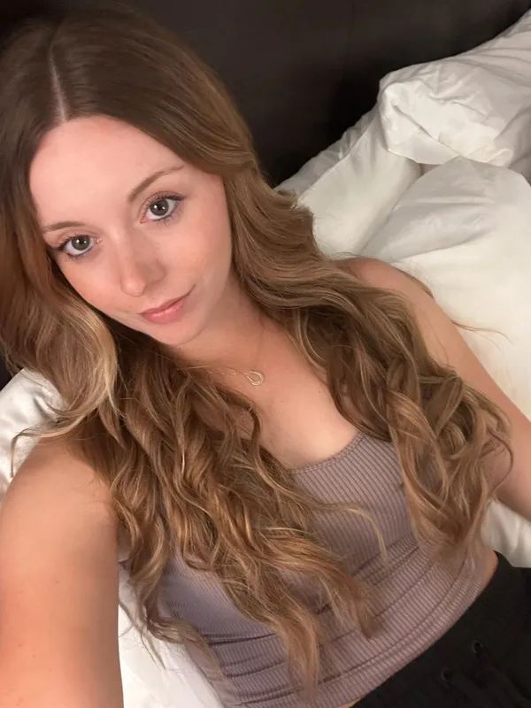 Nadia Foxx's photo 3