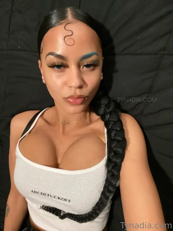 nadiabla's BabeWiki Profile