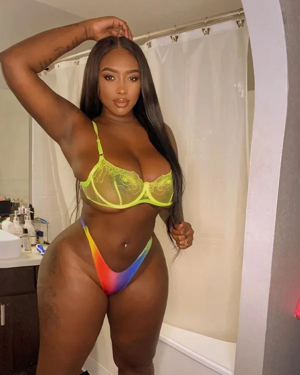 Nathalia Domingos's photo 4