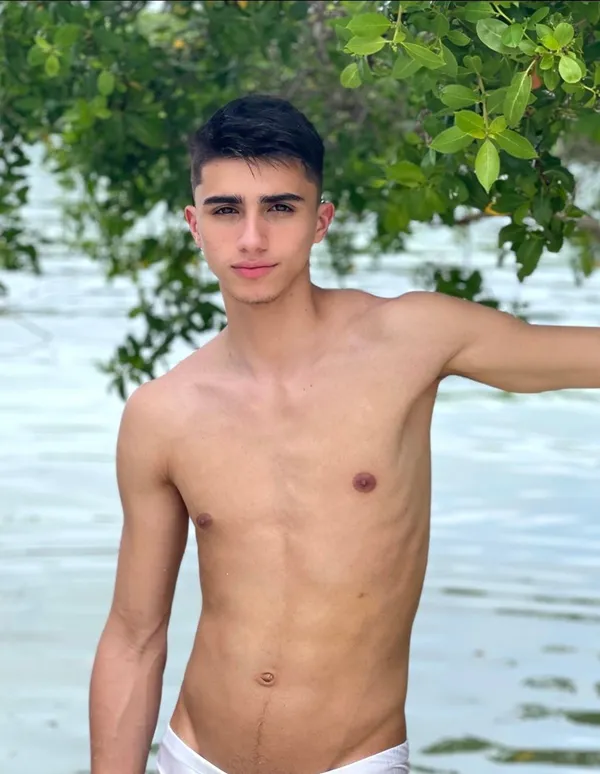 Nathan Luna's photo 3