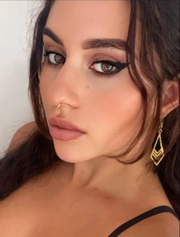 naughtynadia888's BabeWiki Profile