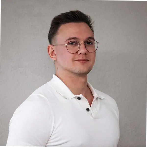 Nico Dzjuba's BabeWiki Profile