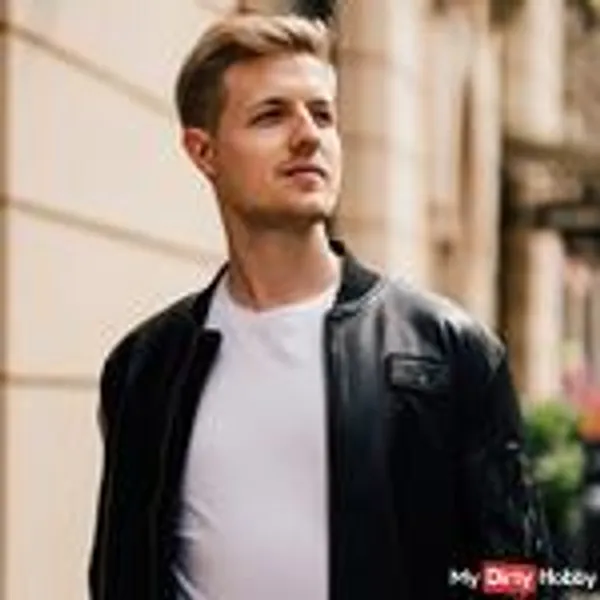 Nico-Nice's BabeWiki Profile