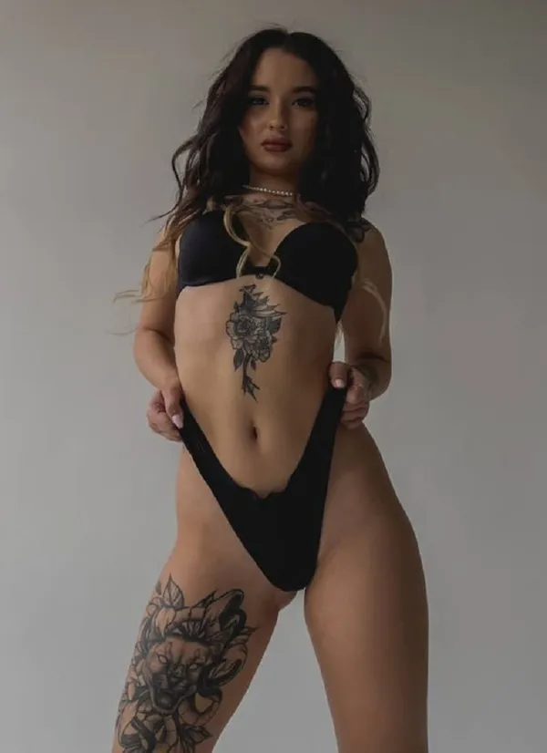 Nika Legran's BabeWiki Profile