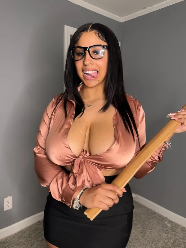 Nikki Michelle's photo 3