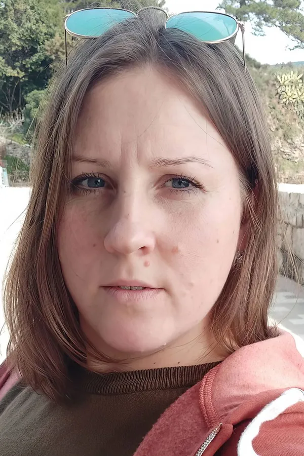 Niura Koshkina's BabeWiki Profile