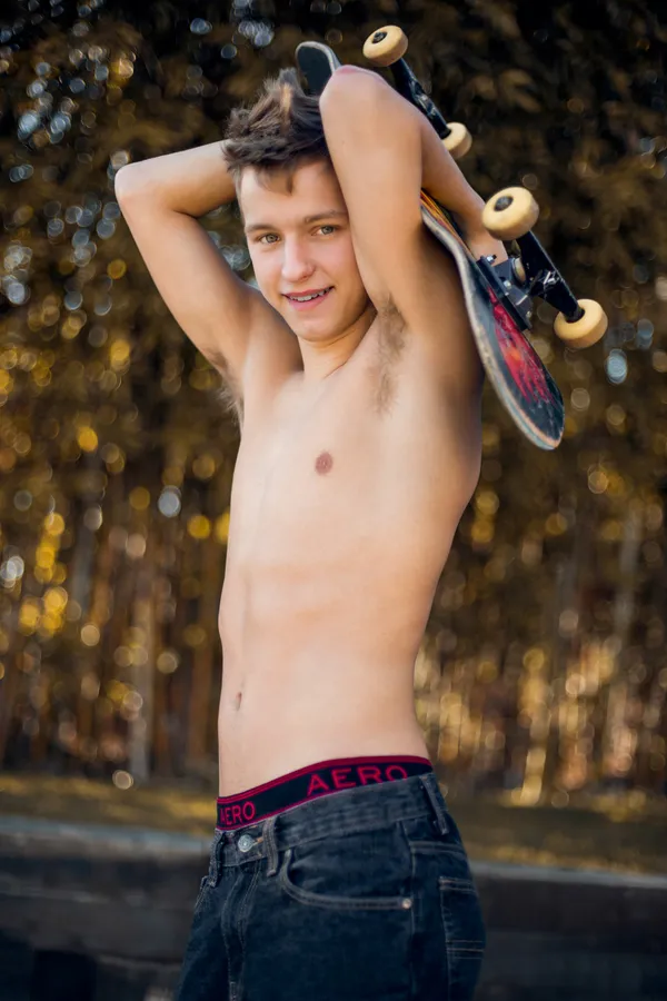 Noah White's photo 8