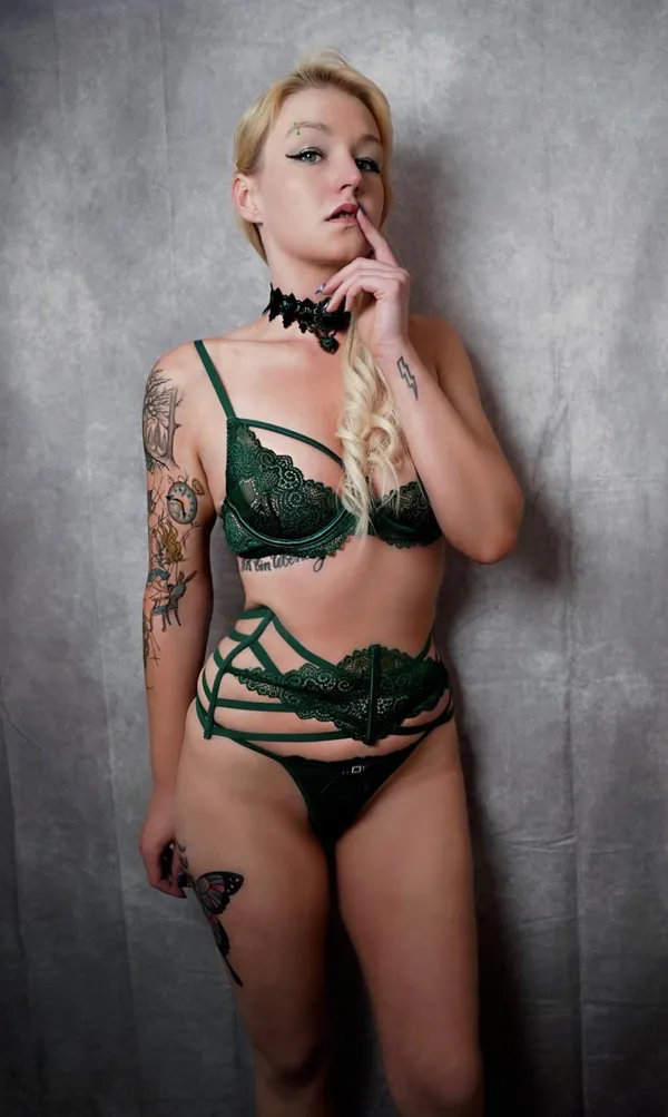 Nova Rae's BabeWiki Profile