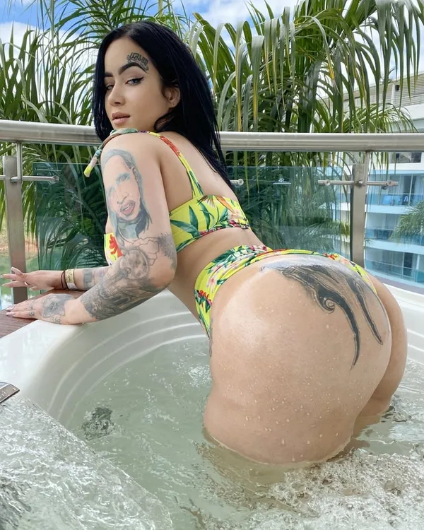 Nya Blu's BabeWiki Profile