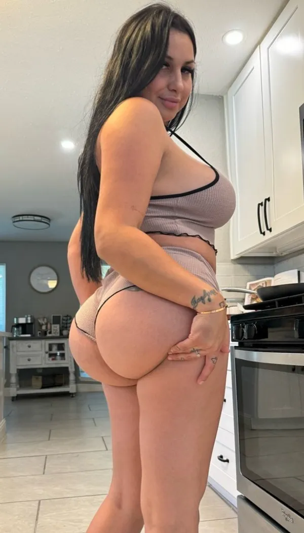 Olivia Bethel's BabeWiki Profile