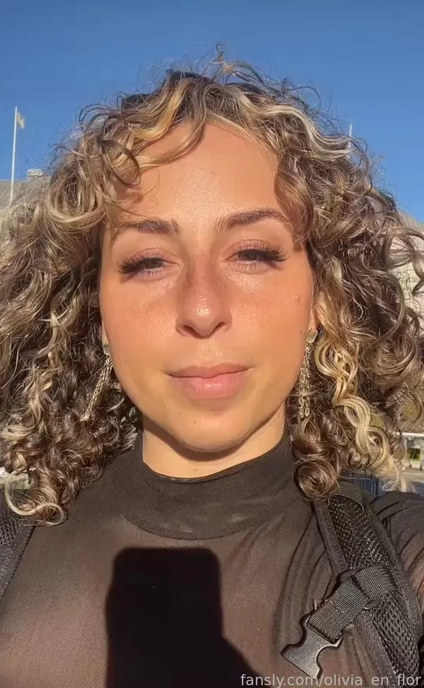 olivia_en_flor's BabeWiki Profile