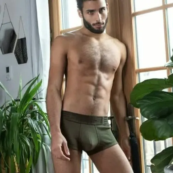 omarpozzi's BabeWiki Profile