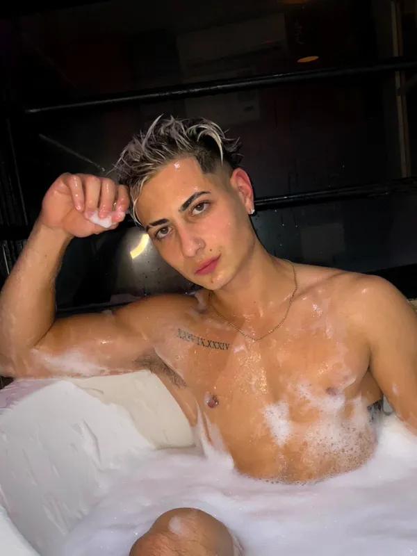 onlyrulo's BabeWiki Profile