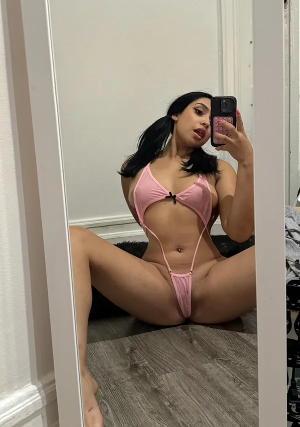 Ophelia Purr's photo 2