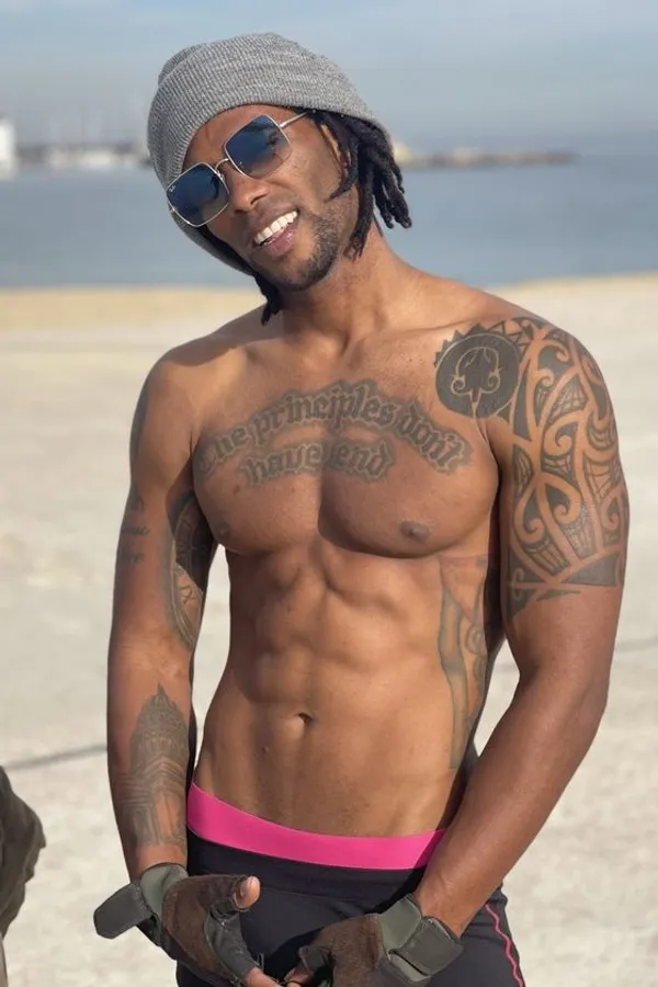 Oscar D Reyes's BabeWiki Profile