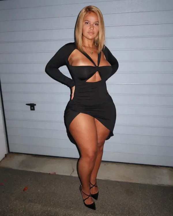 Pamela Alexandra's photo 4