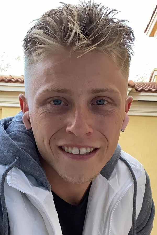 Parker Sims's BabeWiki Profile