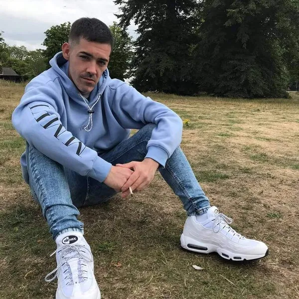 Patch's BabeWiki Profile