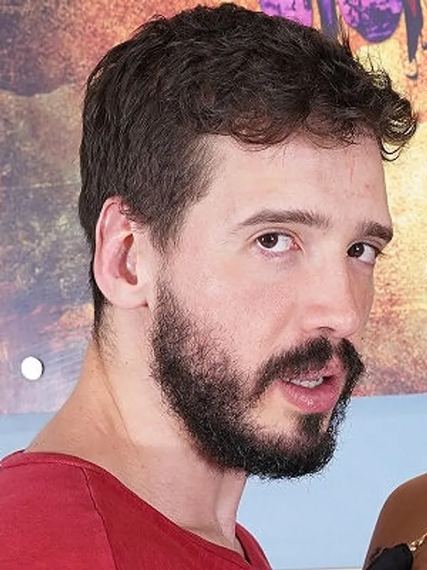 Peach Velvet's photo 4