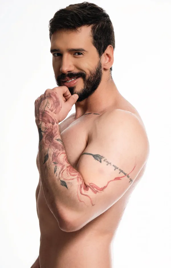 Peach Velvet's BabeWiki Profile