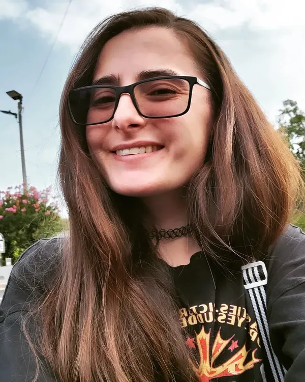 Peachesdoe97's photo 3