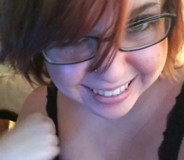 PeachesLovely's BabeWiki Profile