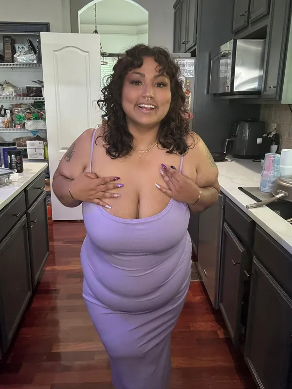 Peachie Garcia's BabeWiki Profile