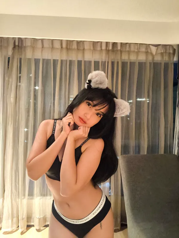 Penny Kim's BabeWiki Profile