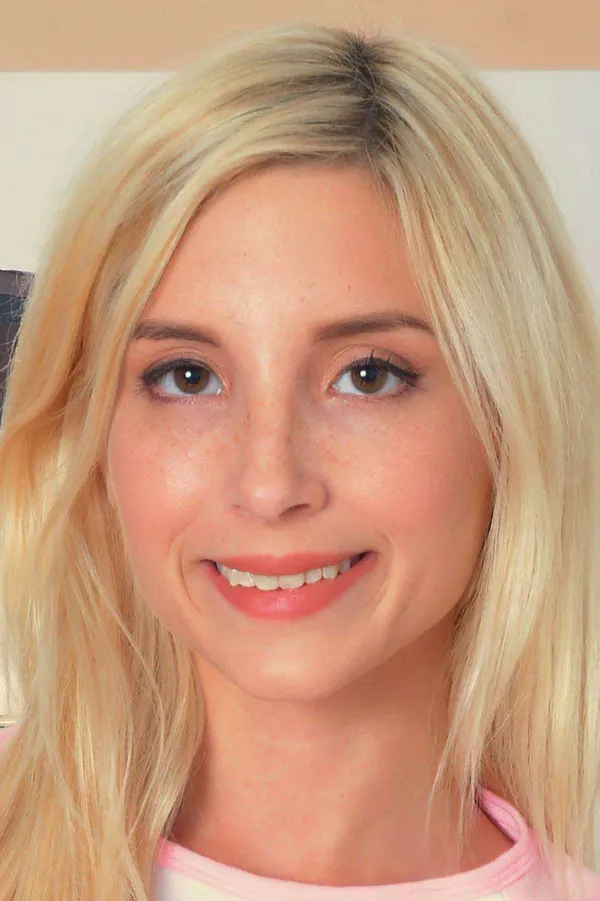 Piper Perri's BabeWiki Profile