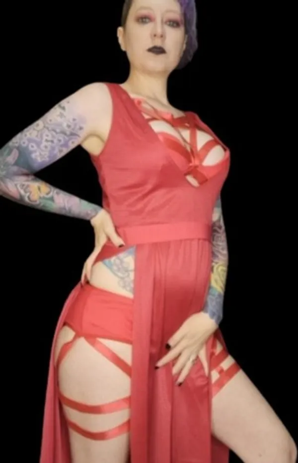 Pippa Lily's BabeWiki Profile