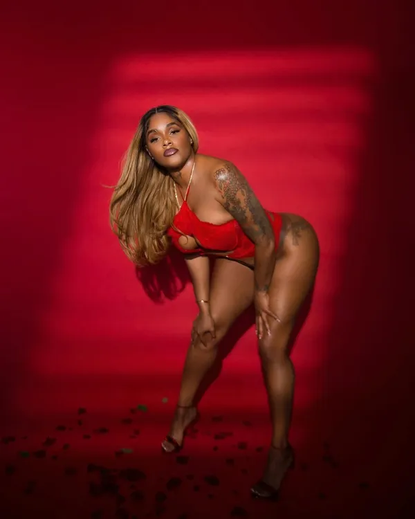 Porsche Puta's BabeWiki Profile