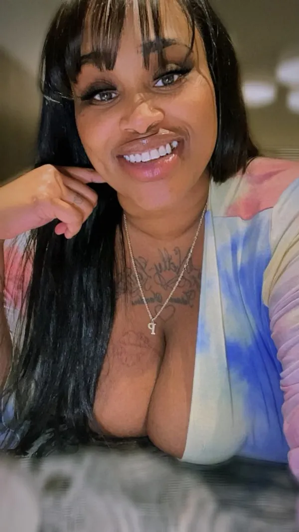 PrettyAssPai's BabeWiki Profile