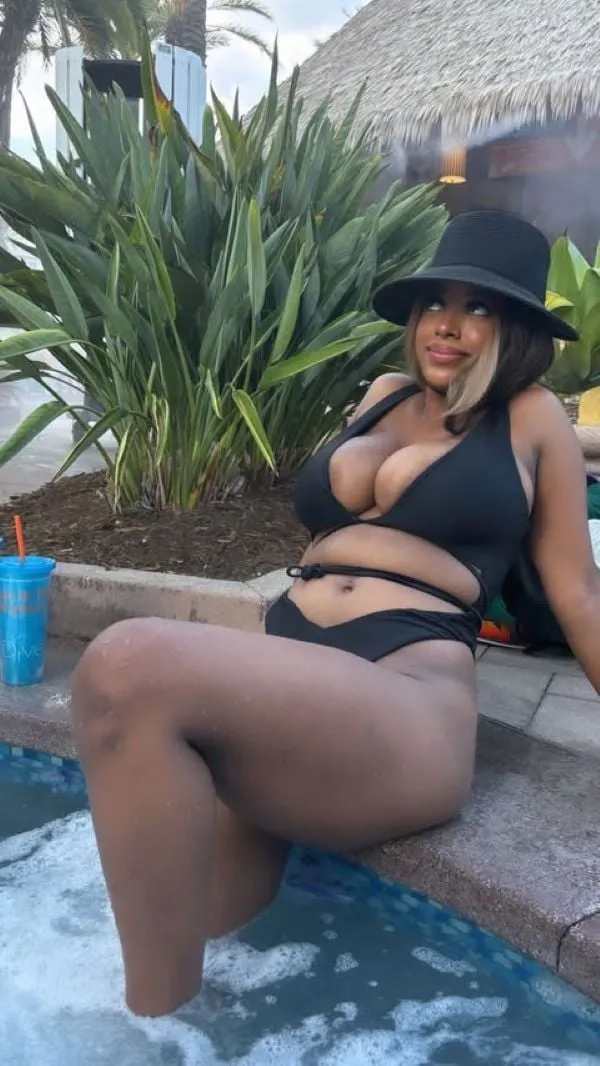 PrincesAtendai's photo 5