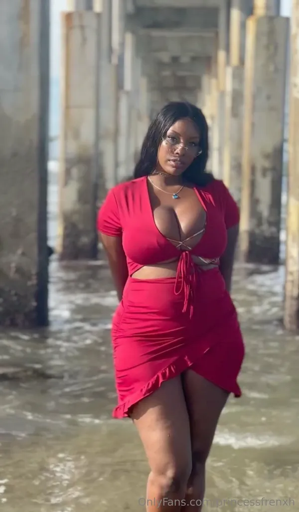 Princess Frenxh's BabeWiki Profile