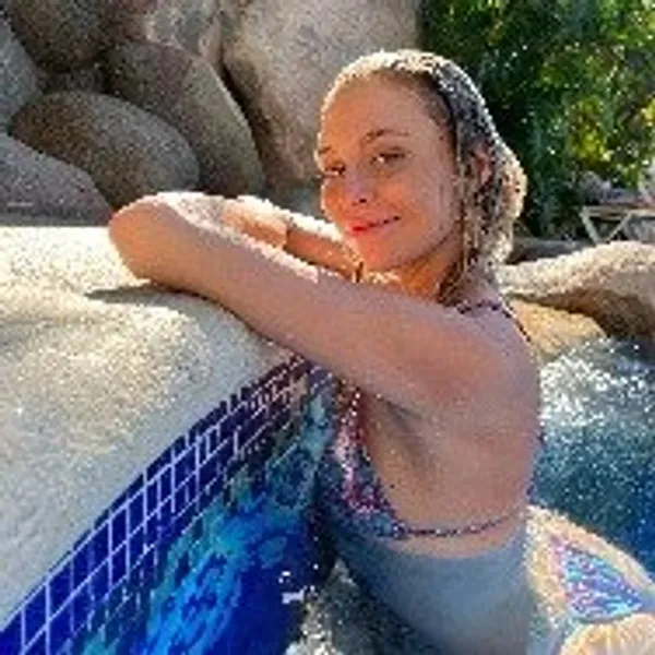 Princess Paulina's BabeWiki Profile