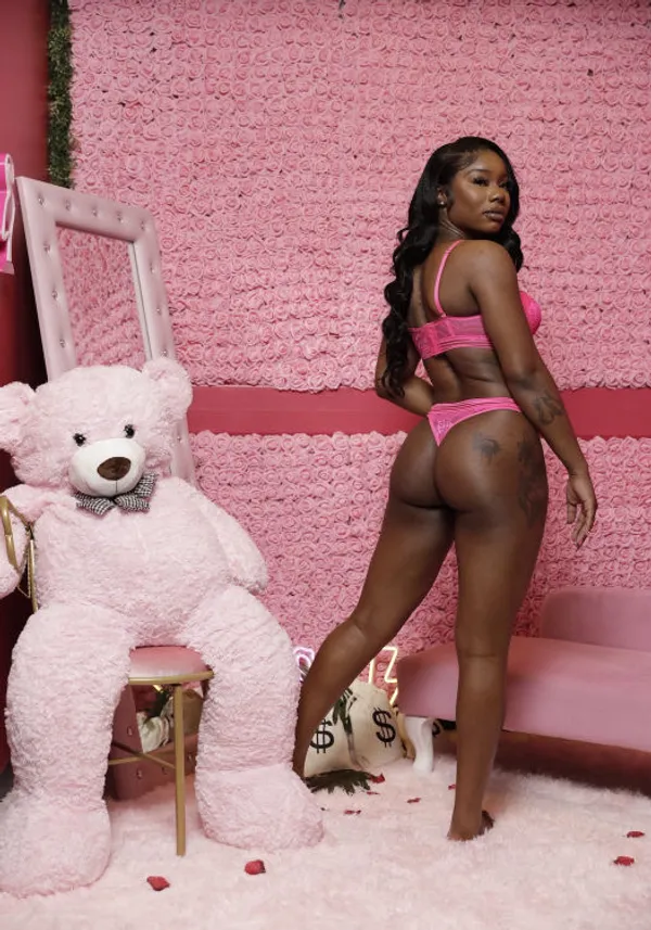 princvsst's BabeWiki Profile