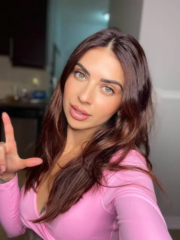 Prrincess Cherry's photo 5